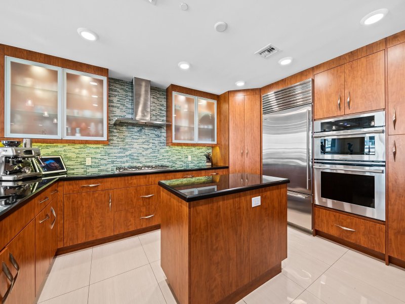 Condo for sale at Positano Beach 505