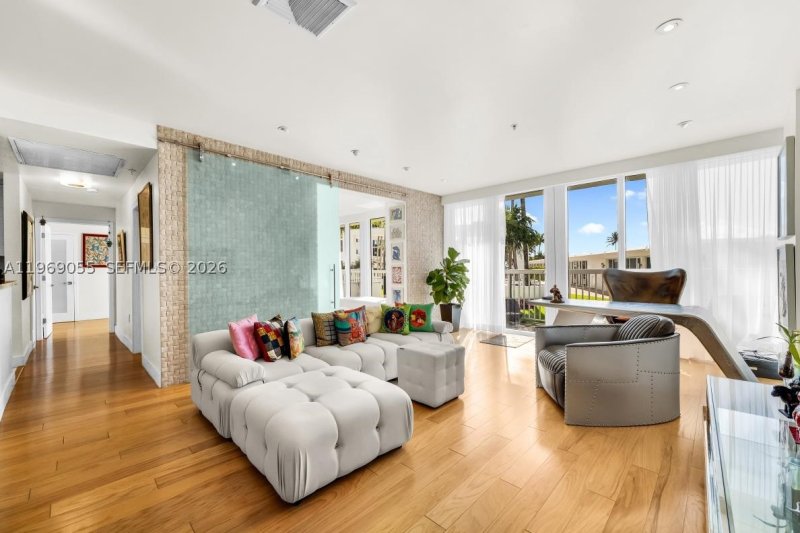 Apartment for rent at Harbour House 102