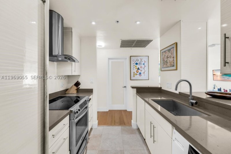 Apartment for rent at Harbour House 102