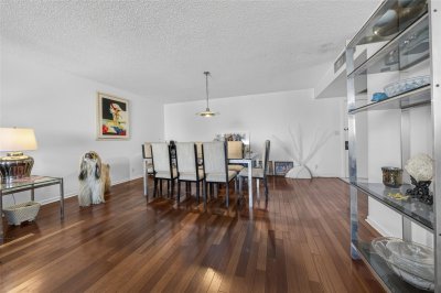 Comprar apartamento en Olympus Towers 406