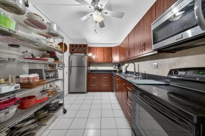 Comprar apartamento en Olympus Towers 406