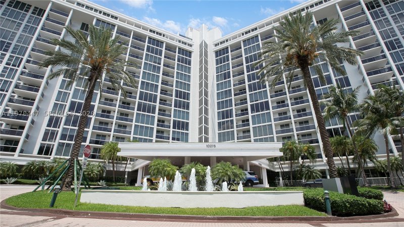 Comprar apartamento en Harbour House PH 1505
