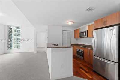 Comprar apartamento en Met 1 T-2602