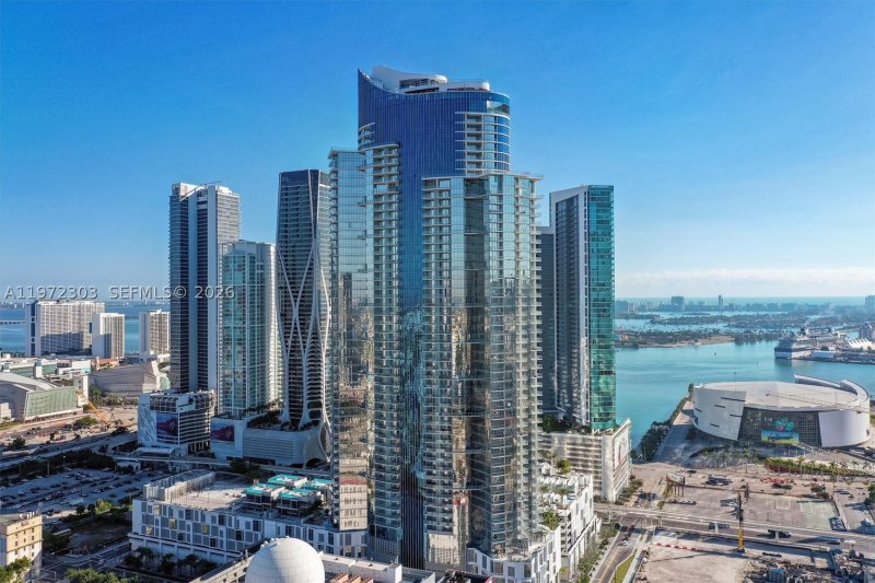 Comprar apartamento en Paramount Miami WorldCenter 1712