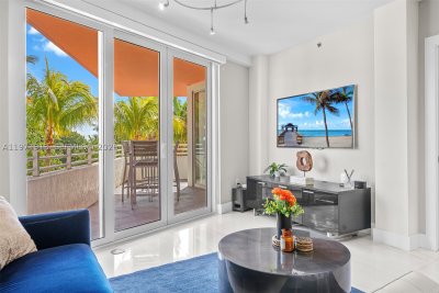 Aluguel de apartamento no Ocean Place East 3C