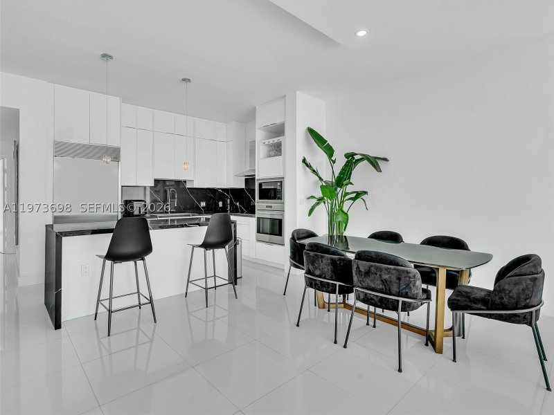 Apartment for rent at Paramount Bay 3303