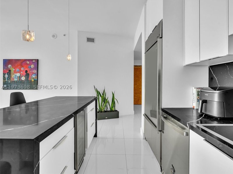 Apartment for rent at Paramount Bay 3303