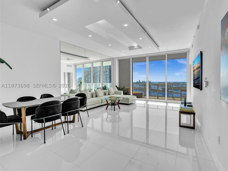Apartment for rent at Paramount Bay 3303