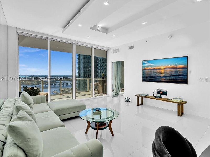 Apartment for rent at Paramount Bay 3303