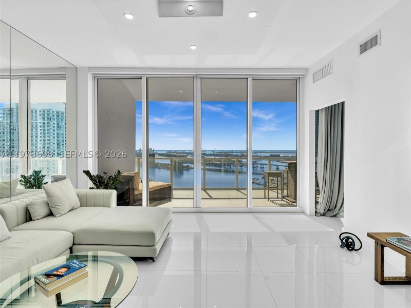 Apartment for rent at Paramount Bay 3303