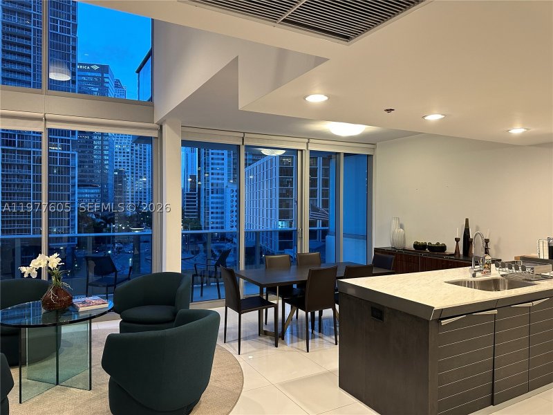 Comprar apartamento no Epic Miami 703