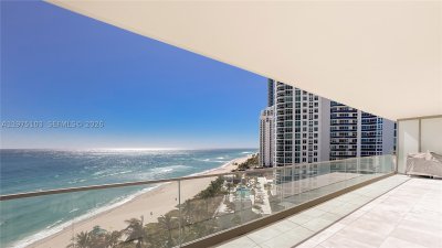 Comprar apartamento no Residences by Armani / Casa 801