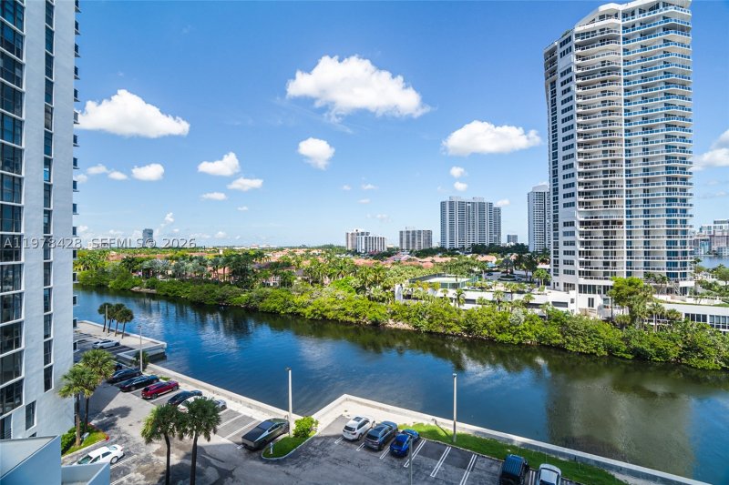 Condo for sale at Waterview 849