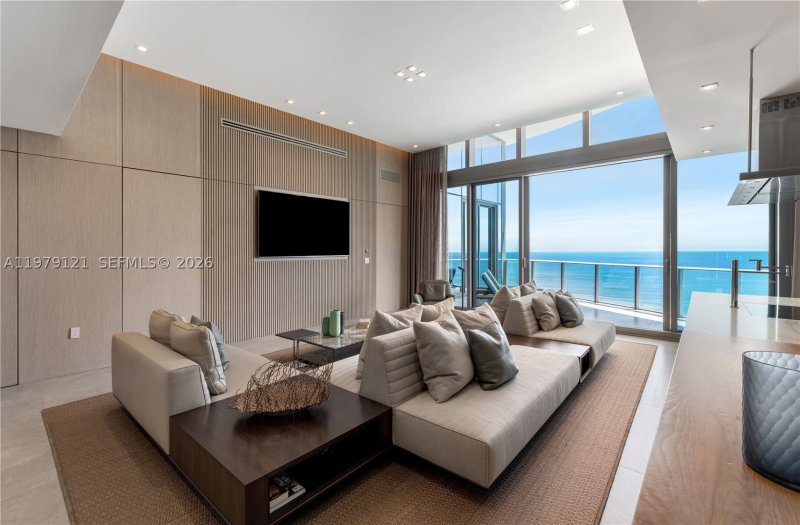 Alquiler de apartamento en Ritz Carlton Residences Sunny Isles 4802