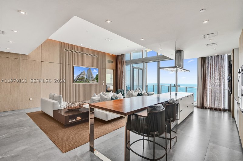 Alquiler de apartamento en Ritz Carlton Residences Sunny Isles 4802