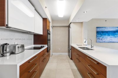 Aluguel de apartamento no Beach Club Two 2904