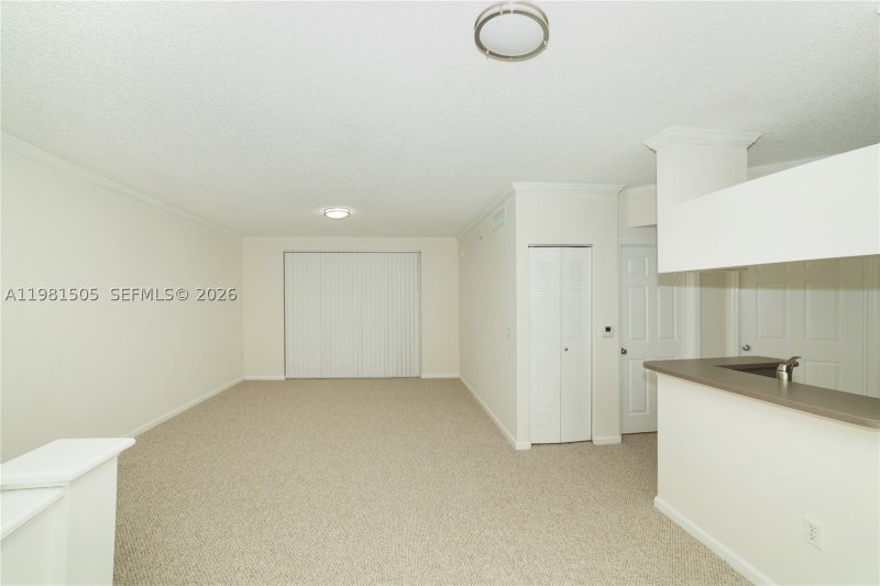 Alquiler de apartamento en Porto Bellagio 4203
