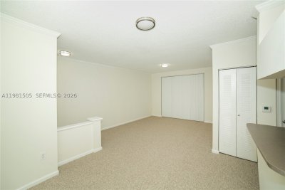 Alquiler de apartamento en Porto Bellagio 4203