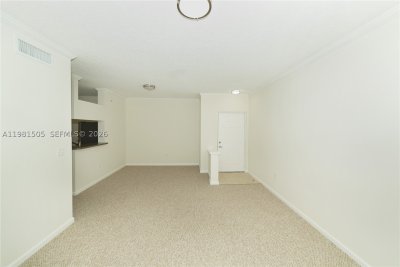 Alquiler de apartamento en Porto Bellagio 4203