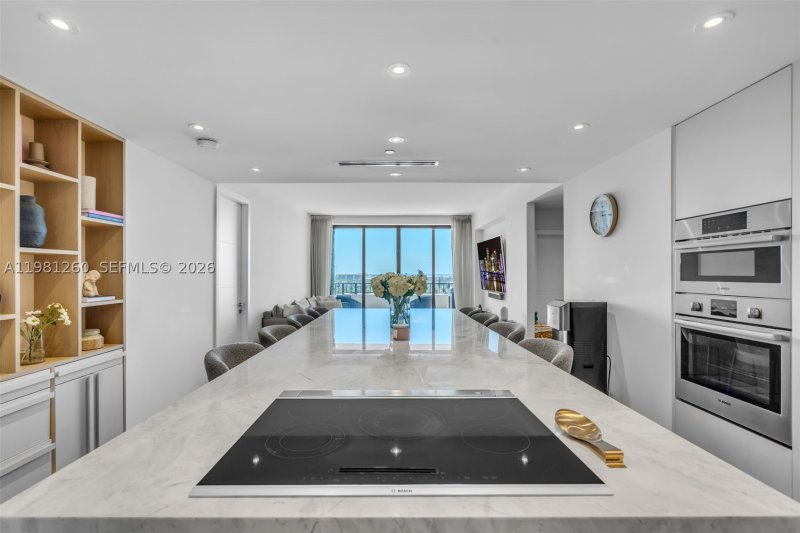 Condo for sale at Key Colony III Emerald Bay 1035