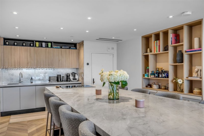 Condo for sale at Key Colony III Emerald Bay 1035