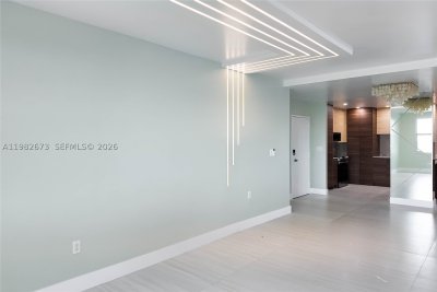 Aluguel de apartamento no The Hemispheres 22E