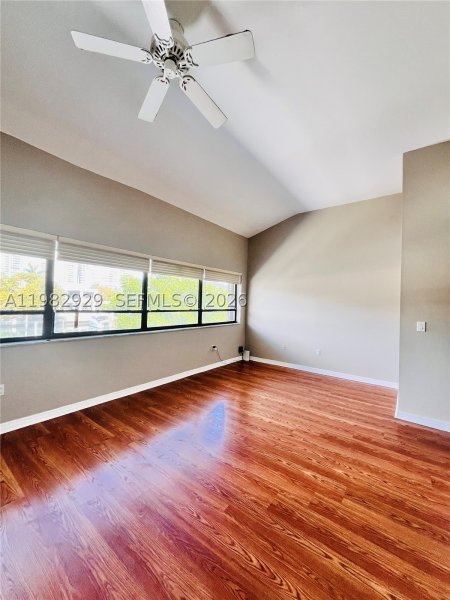 Apartment for rent at Poinciana Island 603