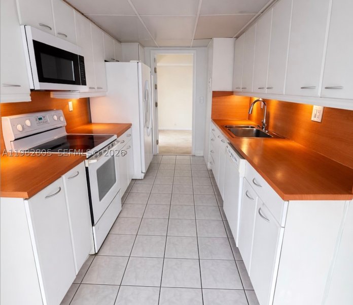 Property photo # 6