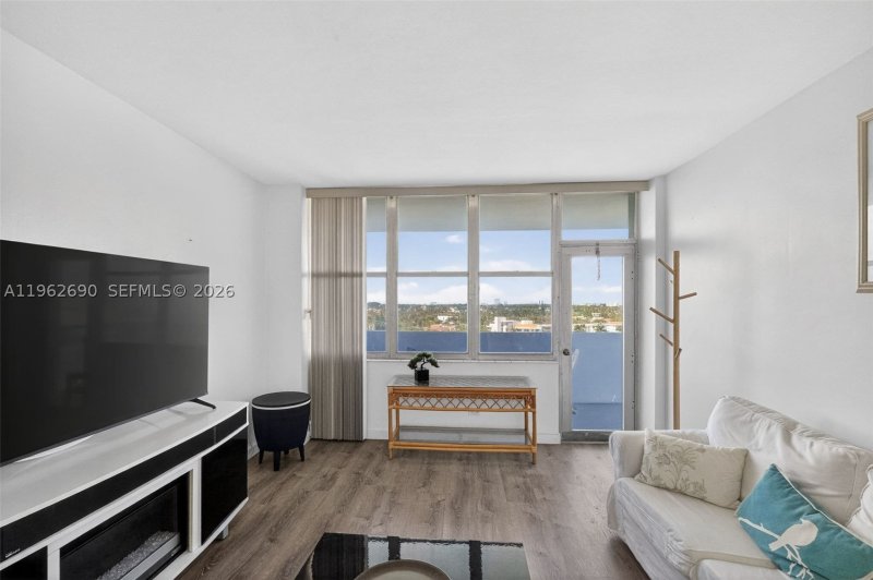 Apartment for rent at Parkview Point 8J