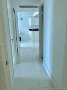 Comprar apartamento no Ocean View 901