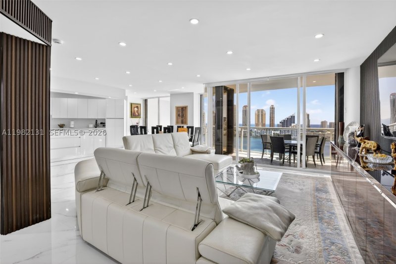Comprar apartamento en 4000 Williams Island 2301