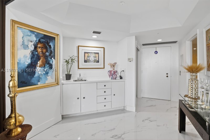 Comprar apartamento en 4000 Williams Island 2301