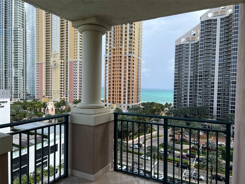 Alquiler de apartamento en King David 1207