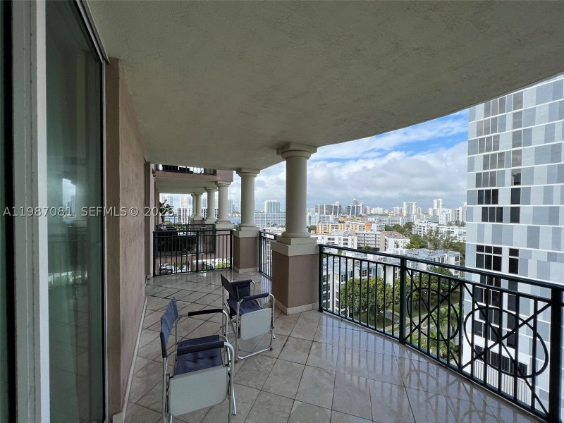 Alquiler de apartamento en King David 1207