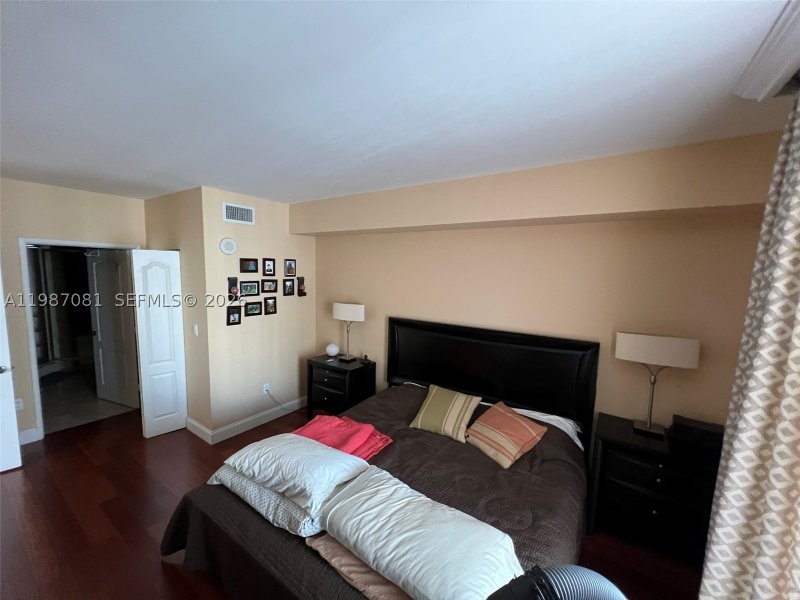 Alquiler de apartamento en King David 1207