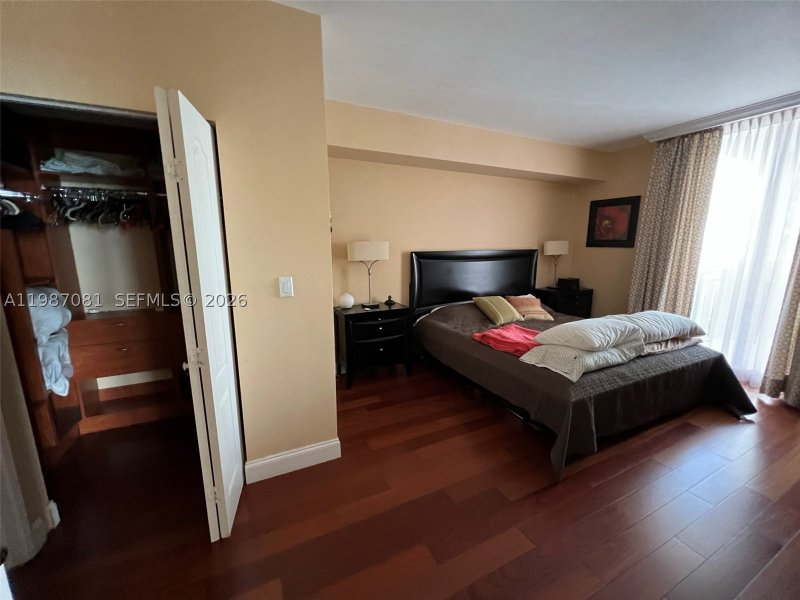 Alquiler de apartamento en King David 1207