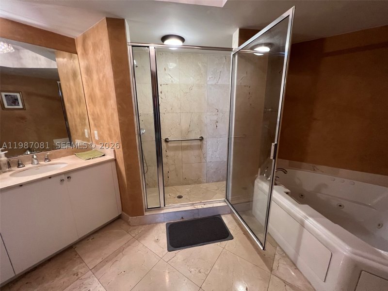 Alquiler de apartamento en King David 1207