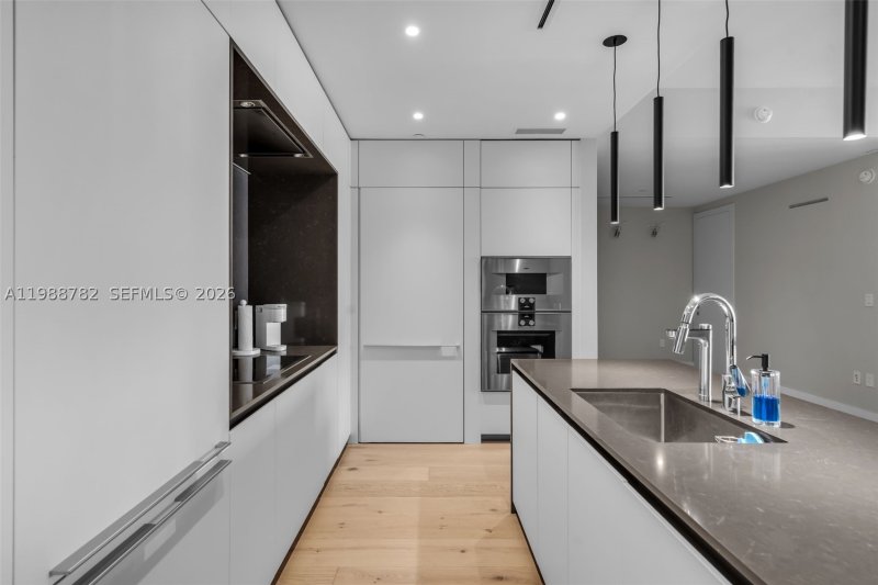 Apartment for rent at Aston Martin Residences 2605W