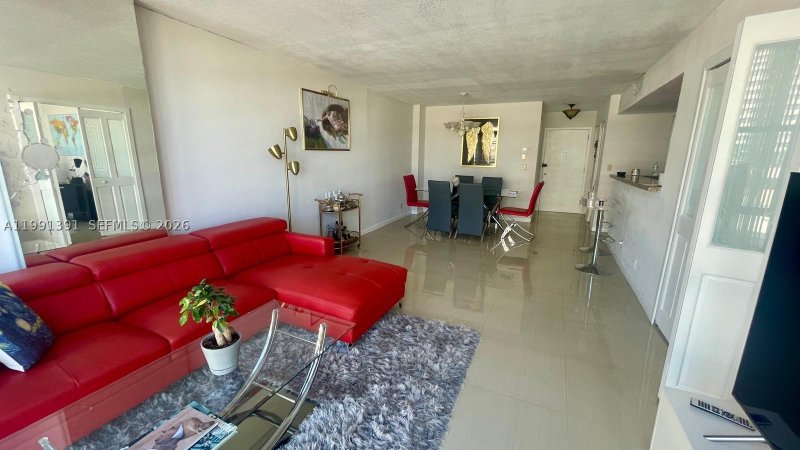 Apartment for rent at Avant Garde 405W