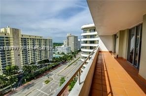 Comprar apartamento en Oceanside Plaza 15W