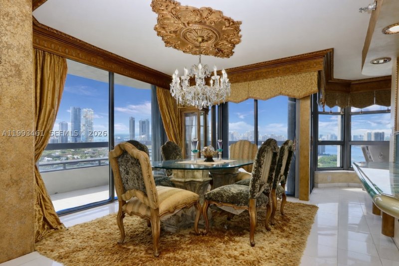 Condo for sale at Mystic Pointe 500 2915