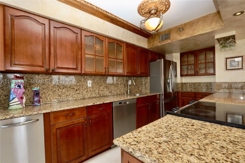 Condo for sale at Mystic Pointe 500 2915