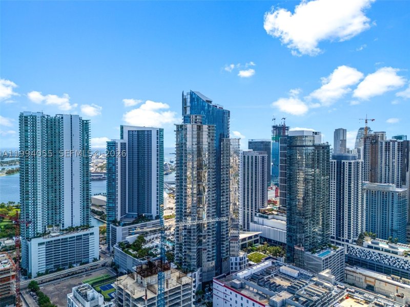 Condo for sale at Paramount Miami WorldCenter 1205
