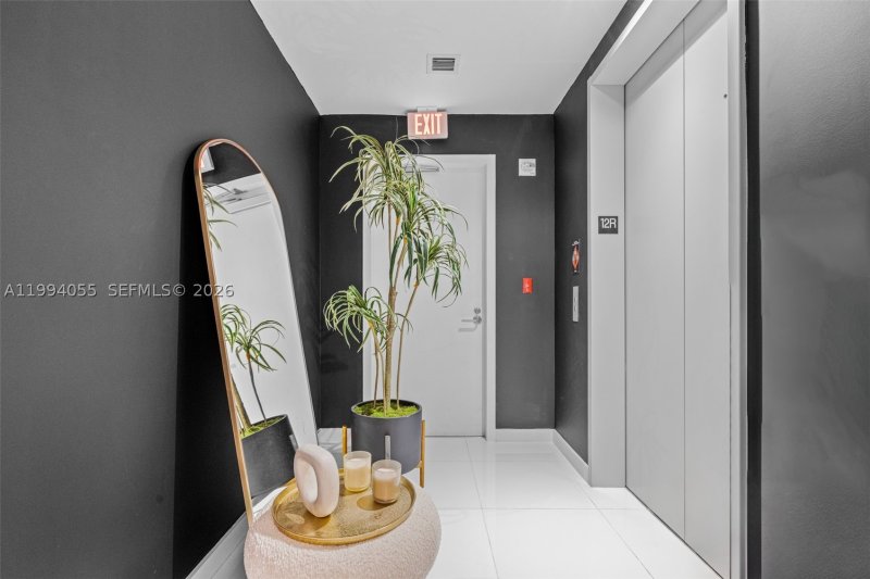 Condo for sale at Paramount Miami WorldCenter 1205