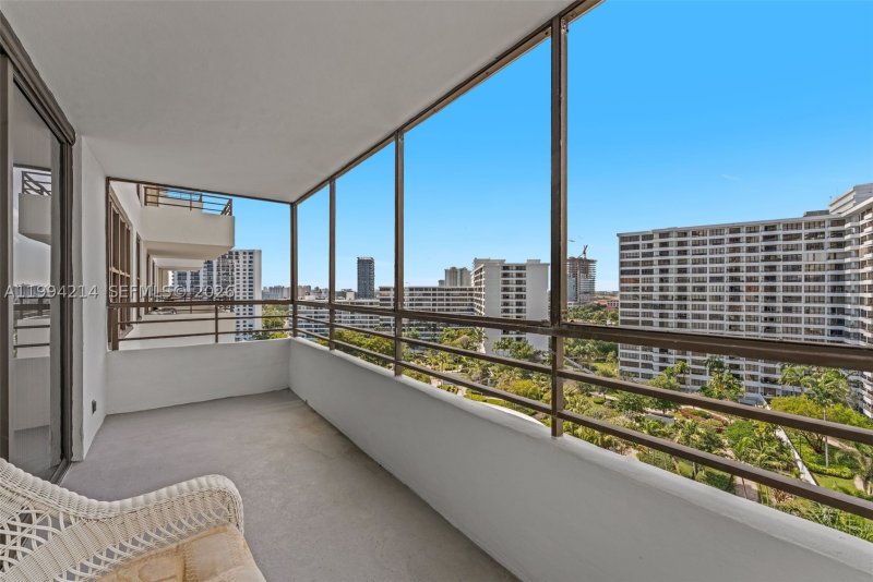 Apartment for rent at Olympus Condo 1418
