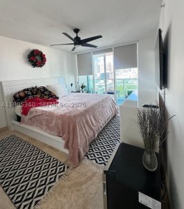 Aluguel de apartamento no Brickell on the River North 1402
