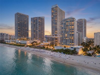 Apogee Beach Hollywood Apt #1803