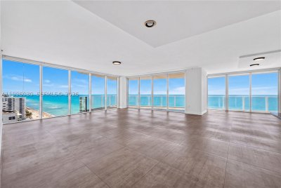 Comprar apartamento no Apogee Beach Hollywood 1803