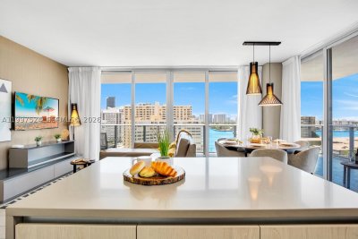 Comprar apartamento en Hyde Beach House R708