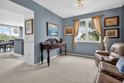 Comprar apartamento en 360 Condominium East 406
